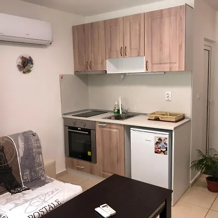 Guest house Gloria House Nesebar