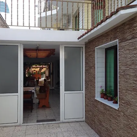Gloria House Гостевой дом Несебр