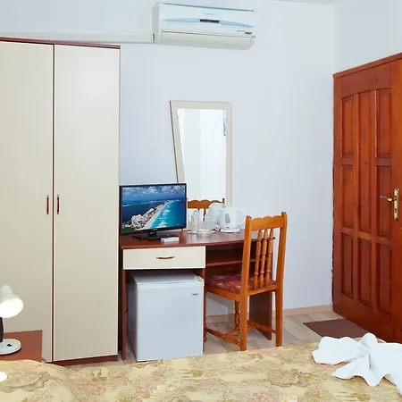 Gloria House 2* Несебр