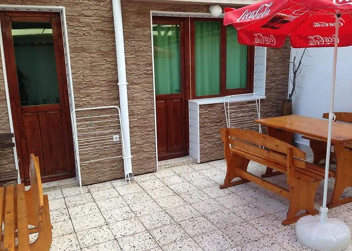 Gloria House Vendégház 2*